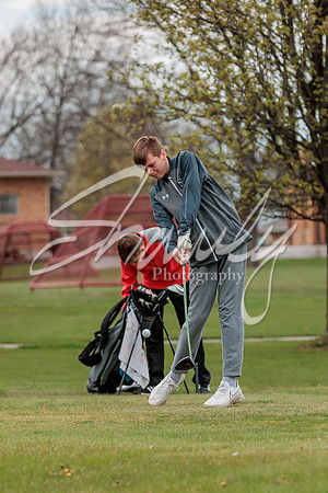 2022.04.19 FHS Boys Golf0944