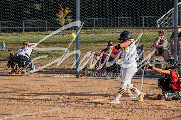 2022.09.01 FHS Softball Vs. Marshall1201