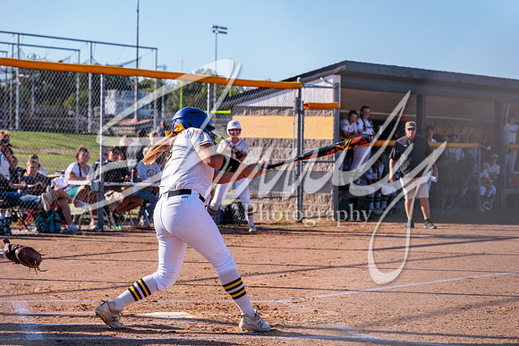 2022.09.12 FHS Softball Vs. Blair Oaks3446
