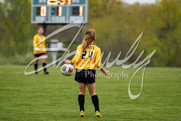 2022.05.03 FHS Girls Soccer Vs. Osage0584