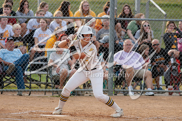 2022.09.15 FHS Softball Vs. Mexico0971