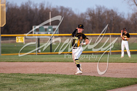 2022.04.12 FHS Baseball Vs. Moberly2798