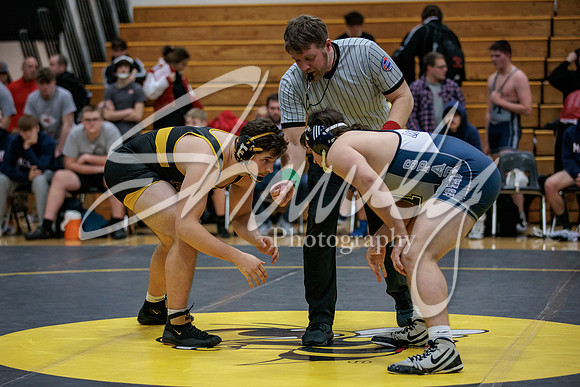 2022.01.25 FHS Wrestling Quad04615