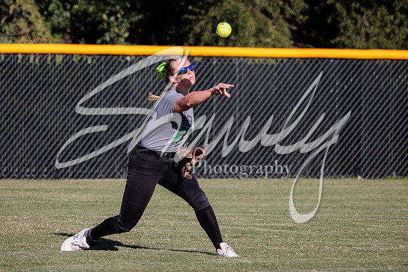 2022.09.26 FHS Softball Vs. N. Callaway0116