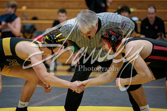 2022.01.25 FHS Wrestling Quad02438