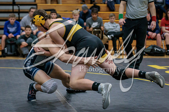 2022.01.25 FHS Wrestling Quad04338