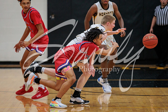 2022.01.18 FHS Basketball Vs. Moberly02234