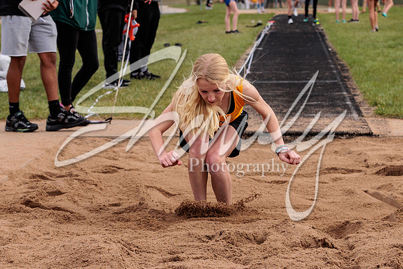 2022.04.11 FMS Track & Field Invitational1911