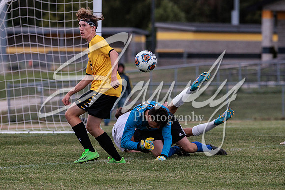 2022.09.22 FHS Soccer Vs. Hannibal0785