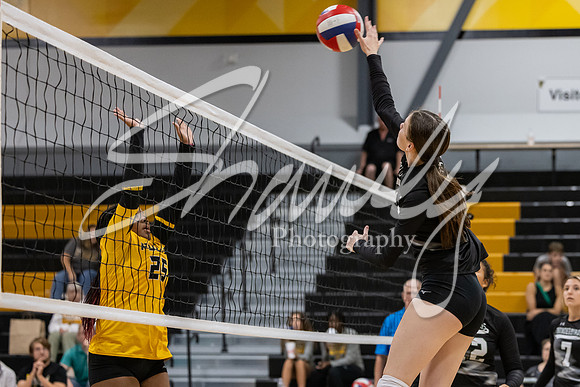 2024.09.10 JV N. Callaway Volleyball @ Fulton-8