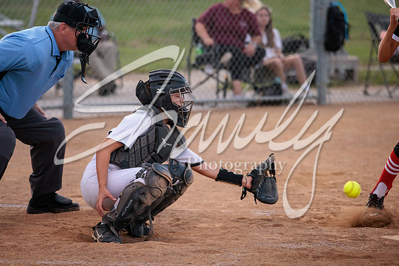 2022.09.01 FHS Softball Vs. Marshall2569