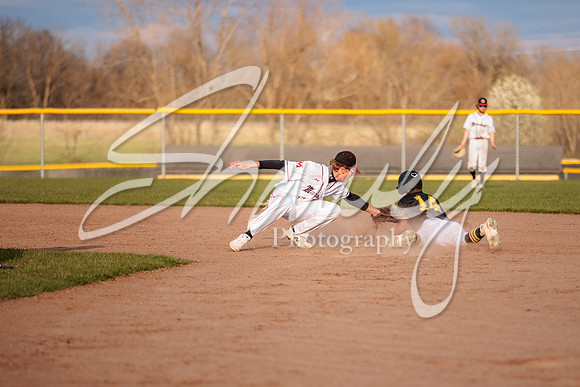 2022.04.05 FHS Baseball Vs. Marshall2398