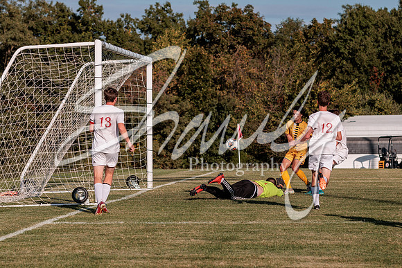 2022.09.27 FHS Soccer Vs. Moberly1044