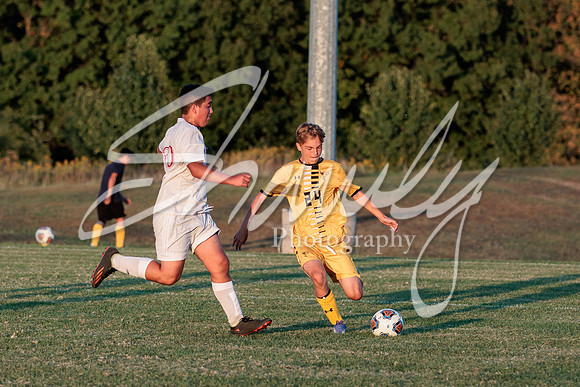2022.09.27 FHS Soccer Vs. Moberly3280