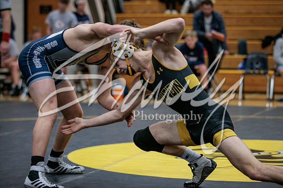 2022.01.25 FHS Wrestling Quad04047