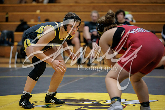 2022.01.25 FHS Wrestling Quad02203