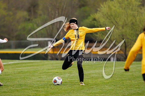 2022.05.03 FHS Girls Soccer Vs. Osage1414