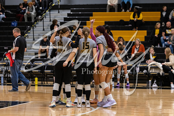 2024.10.15 FHS Volleyball Vs. Hallsville-39