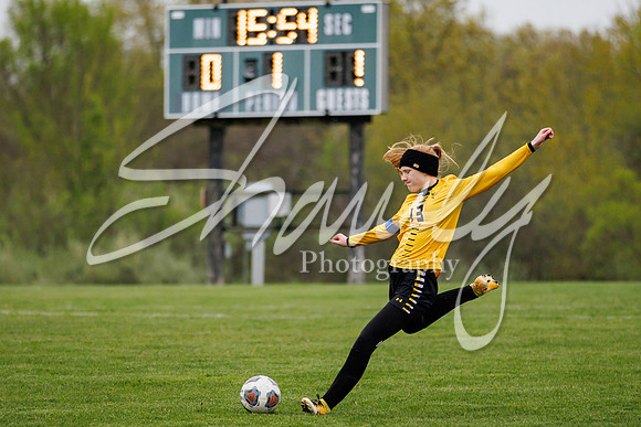 2022.05.03 FHS Girls Soccer Vs. Osage1259