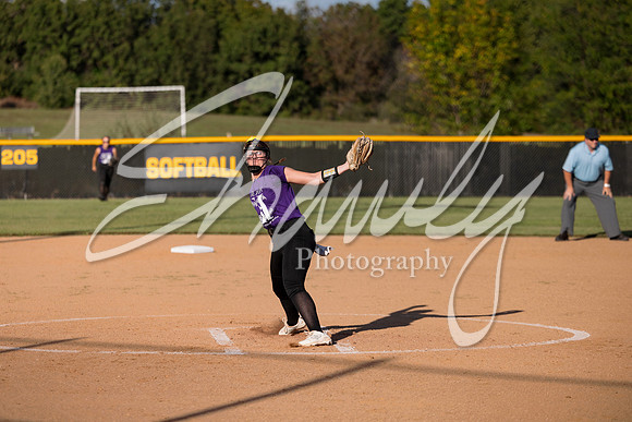 2024.09.30 FHS Softball Vs. N. Callaway-25