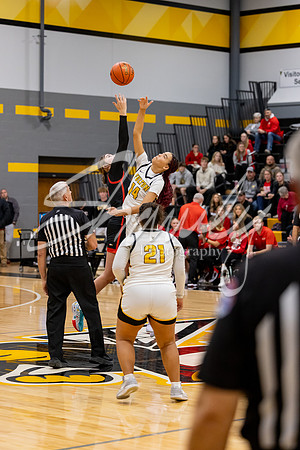 2024.11.22 FHS Basketball Vs. S. Boone00036