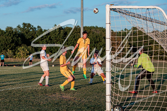 2022.09.27 FHS Soccer Vs. Moberly3121