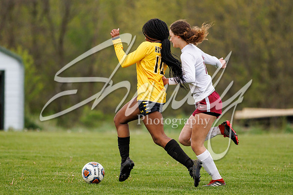 2022.05.03 FHS Girls Soccer Vs. Osage1440