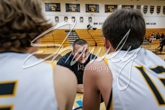 2022.01.17 FHS Basketball Vs. Eldonl02435