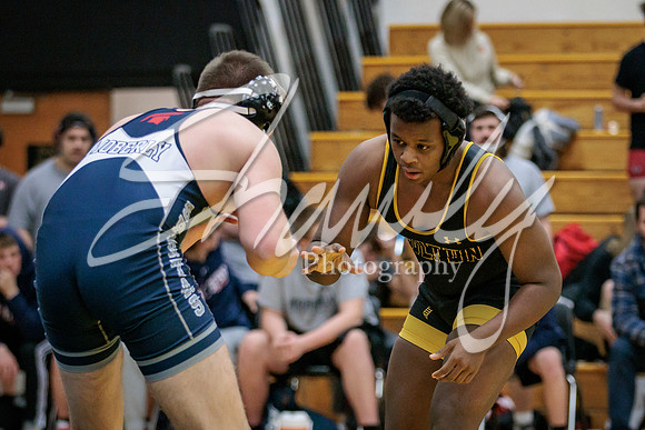 2022.01.25 FHS Wrestling Quad04495