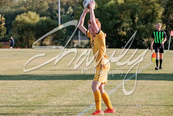 2022.09.27 FHS Soccer Vs. Moberly1342