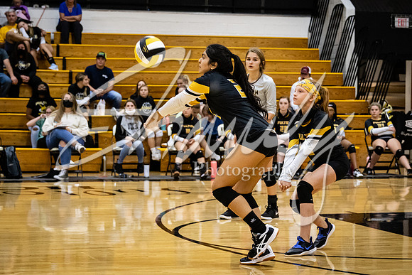 2020.09.22 FHS Volleyball Vs. Mexico_00901