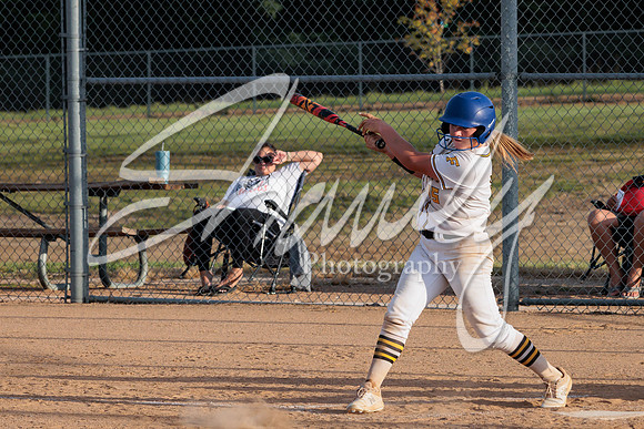 2022.09.01 FHS Softball Vs. Marshall1231