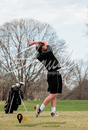 2022.04.19 FHS Boys Golf0389
