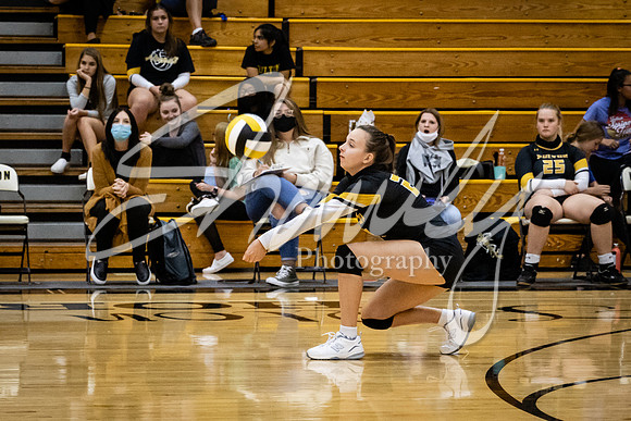 2020.09.22 FHS Volleyball Vs. Mexico_02321