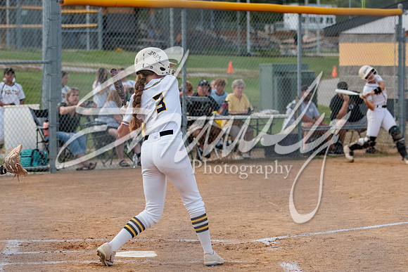 2022.09.15 FHS Softball Vs. Mexico0755