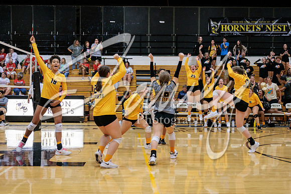 2022.09.19 FHS Volleyball Vs. Mexico4205