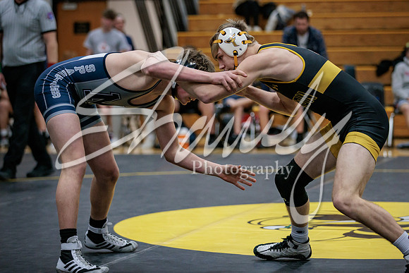 2022.01.25 FHS Wrestling Quad04044