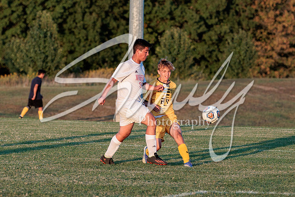 2022.09.27 FHS Soccer Vs. Moberly3282