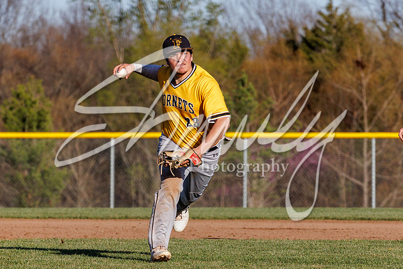 2022.04.14 FHS Baseball Vs. Kirksville1497