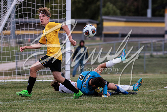 2022.09.22 FHS Soccer Vs. Hannibal0786