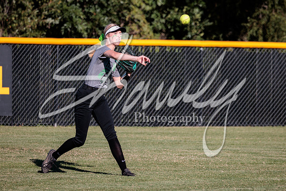 2022.09.26 FHS Softball Vs. N. Callaway0133