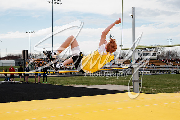 2022.04.11 FMS Track & Field Invitational0102