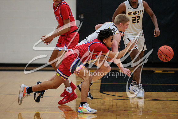 2022.01.18 FHS Basketball Vs. Moberly02233