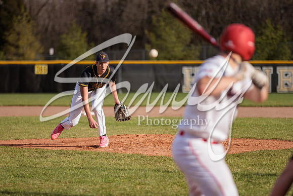 2022.04.05 FHS Baseball Vs. Marshall1905