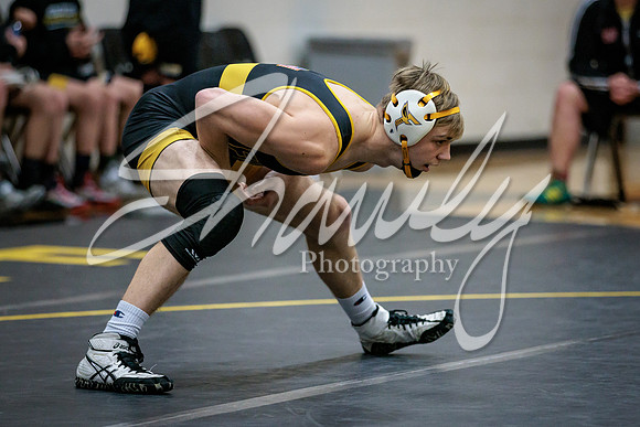 2022.01.25 FHS Wrestling Quad02543