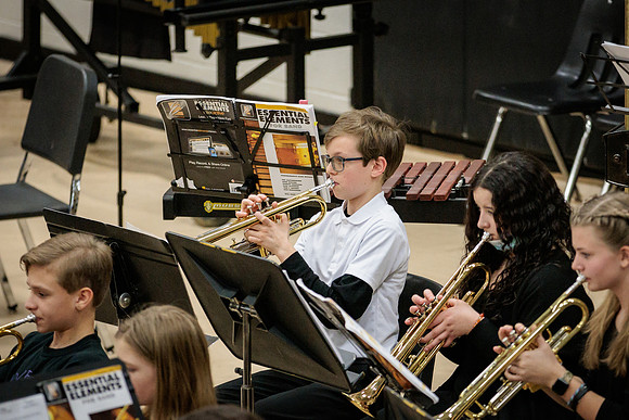 2022.03.08 Parade of Bands0201