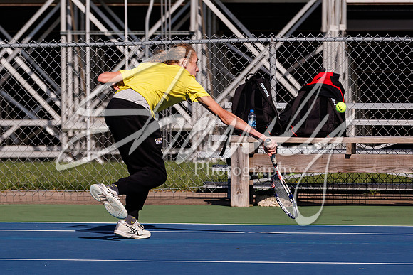 2022.04.14 FHS Boys Tennis Vs. Marshall0130