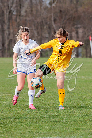 2022.04.12 FHS Girls Soccer Vs. Moberly0123