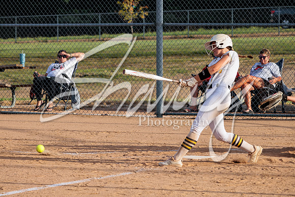2022.09.01 FHS Softball Vs. Marshall1078