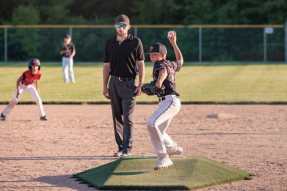 2022.05.16 Pirates Vs. Show3566